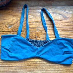 Acacia swim top. Size medium- Grey/Blue